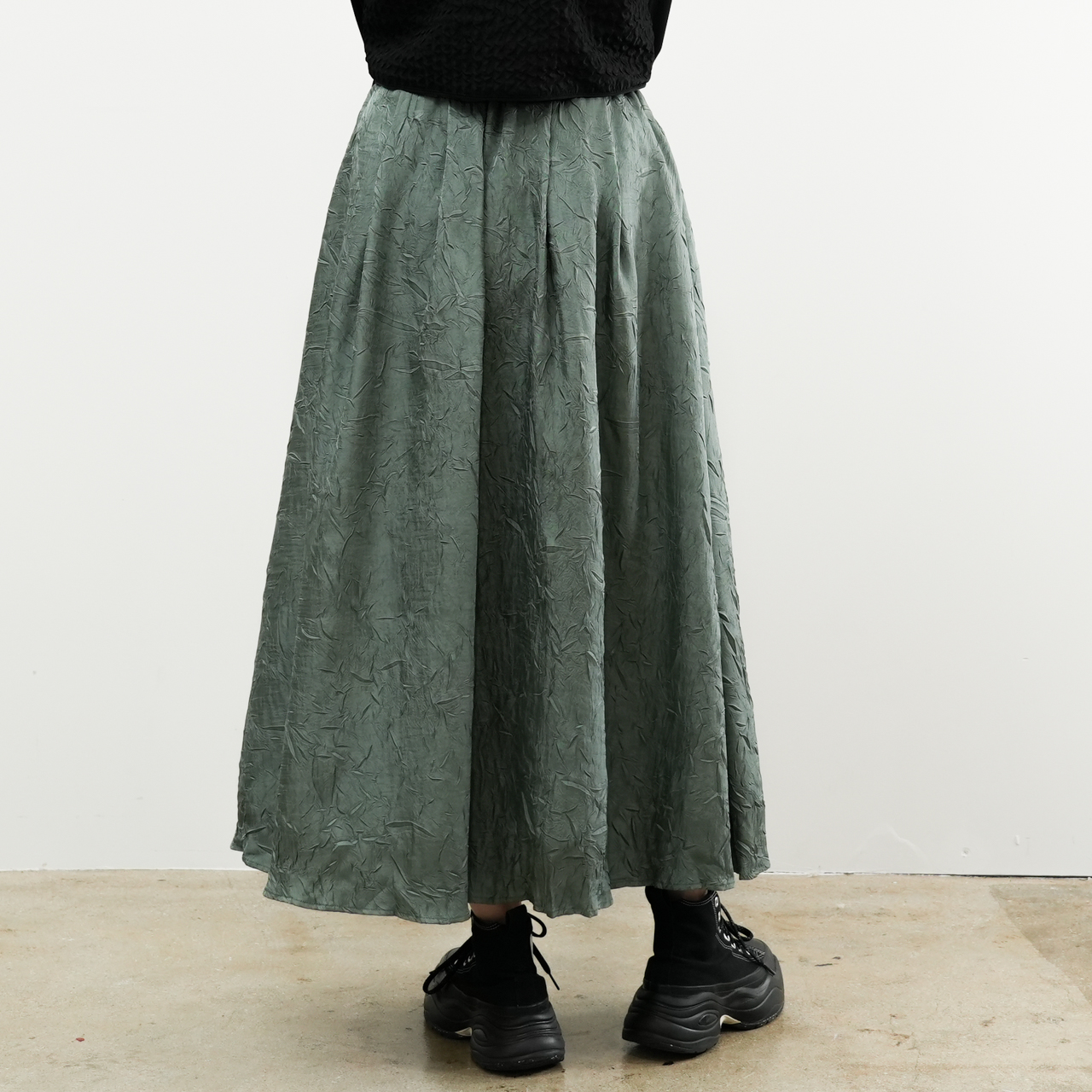 シワ加工タックスカート(R25383) - 画像 (4)