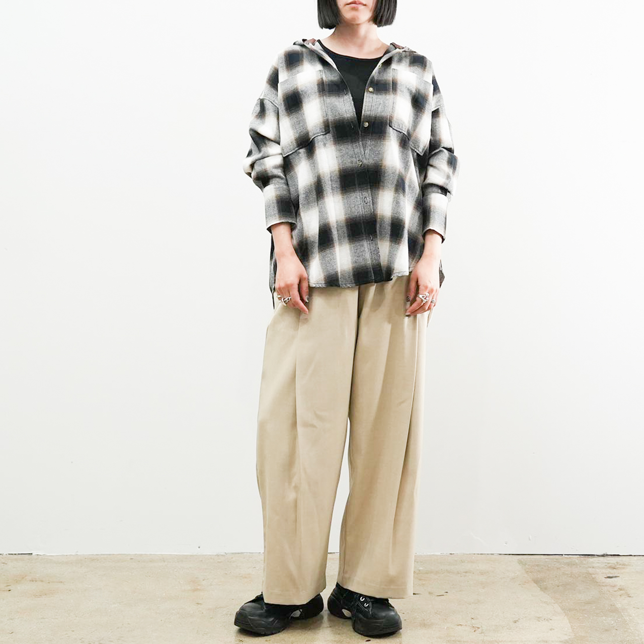 タックパンツ(R25311) - 画像 (6)