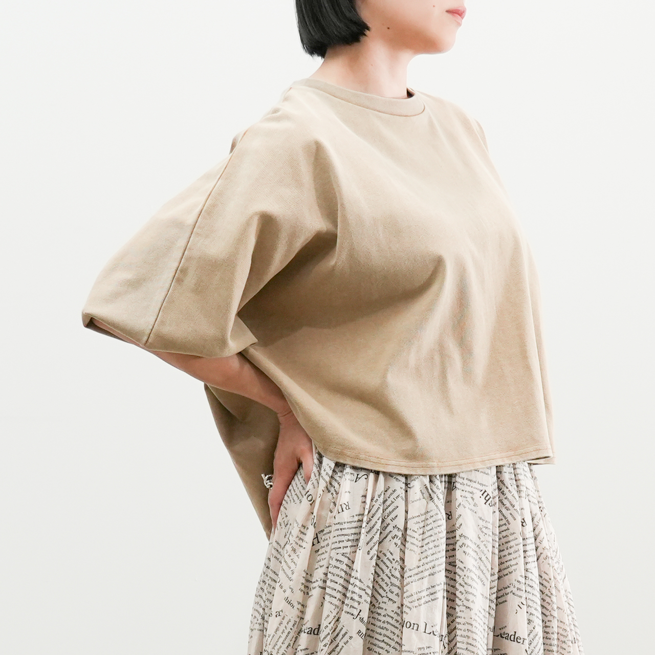 ピグメント加工クロップド丈ドルマンプルオーバー(R25398) - 画像 (3)