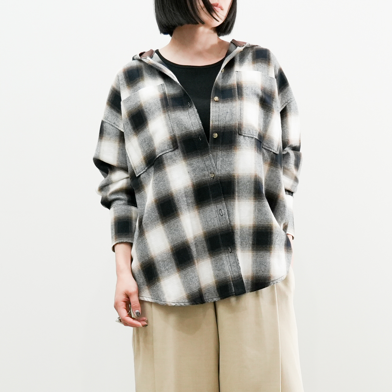 オンブレチェックフードシャツ(R25394) - 画像 (2)