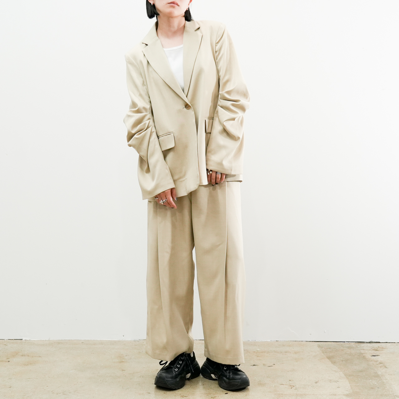 袖タックテーラージャケット(R25310) - 画像 (7)